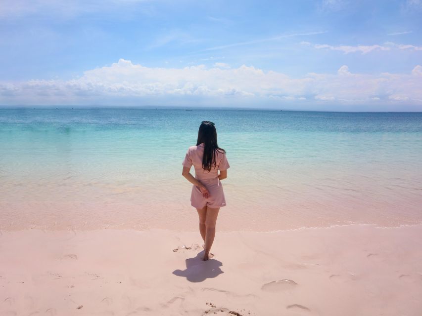Lombok: Private Pink Beach & Gili Snorkeling Tour with GoPro - Pantai Tangsi and the ride back