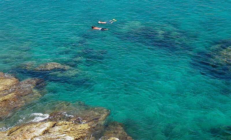 Los Cabos: Kayaking and Snorkeling in Two Pristine Bays - White sand and shade at Chileno Beach