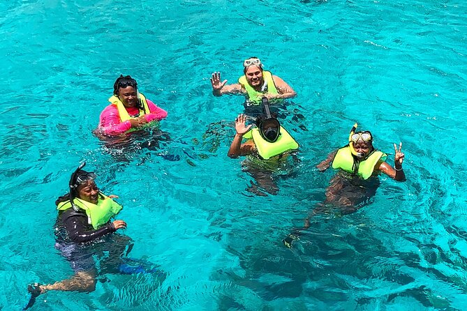 Luxury snorkel trip on a spacious wooden schooner and local lunch - Key things to know before you book