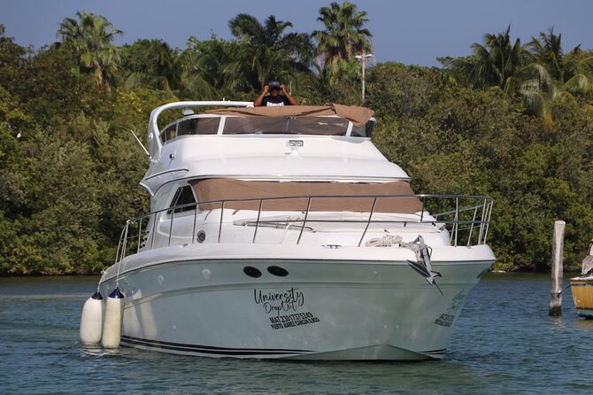 Luxury Yacht in Paradise and snorkel by Isla Mujeres - Four hours adds reef snorkeling near Isla Mujeres