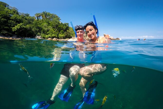Luxury Yacht & Snorkel with All inclusive Open bar and lunch - Seeing Puerto Vallarta from the water