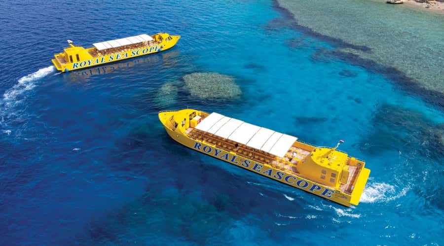 Makadi Bay: Royal Seascope Submarine Cruise & Snorkel stop - Forty-five minutes below the surface