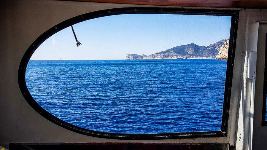 Mallorca: 3.5-Hour Boat Trip with Swimming and Snorkeling - Two swim stops of about 30 minutes