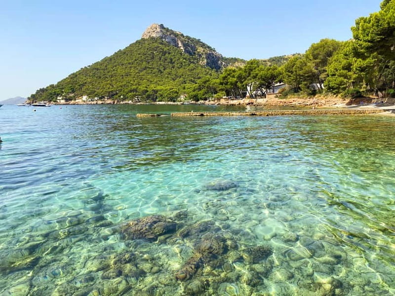 Mallorca: Alcudia: Private Boat Tour with Snorkel - The captain and the pace of the trip