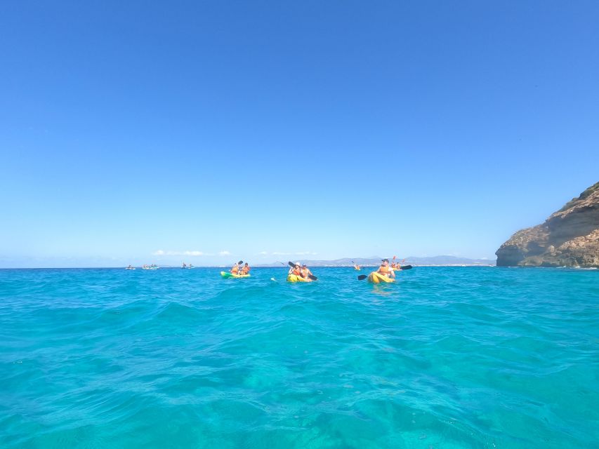 Mallorca: Sea Caves Kayaking Tour, Snorkeling & Snack - Guides, safety, and the feel of the group