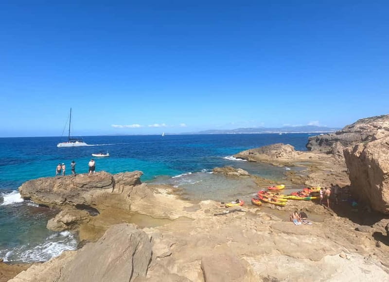 Mallorca: Sea Caves Kayaking Tour, Snorkeling & Snack - Is $82 a fair price?