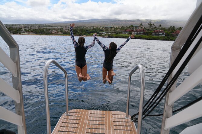 Maui: Molokini and Turtles Luxury Yacht Snorkel - Molokini Crater when conditions cooperate