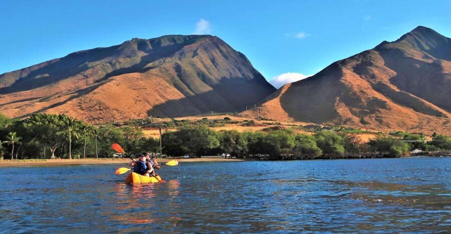 Maui: West Side Discovery Kayak & Snorkel from UKUMEHAME - Paddling 1.5 miles along the west coast