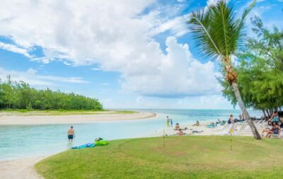 Mauritius: 5 East Coast Islands Tour with Snorkeling & Lunch