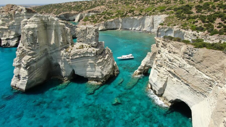 Milos: Half-Day Speedboat Cruise to Klefiko with Snorkeling - Sykia Cave and the limits of weather