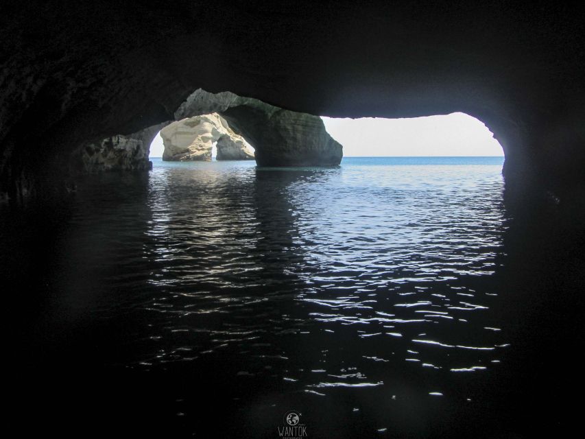 Milos: Milos and Polyaigos Snorkeling and SUP Cruise - Poliegos and Galazia Nera