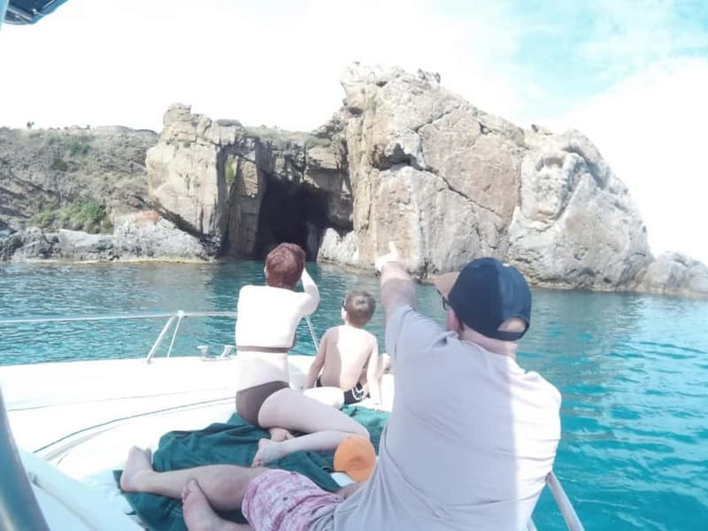 Mini-cruise Isola bella with snorkeling from Giardini Naxos - Reaching the Isola Bella Marine Reserve