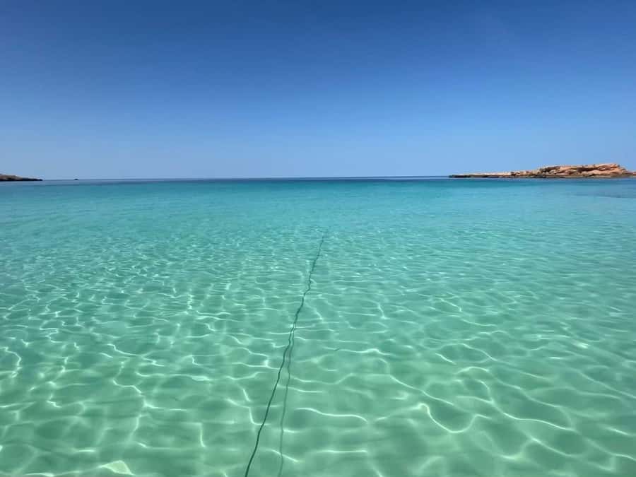 Muscat: Daymaniat Islands Snorkeling Trip with Brunch - Food, equipment, and comfort on board