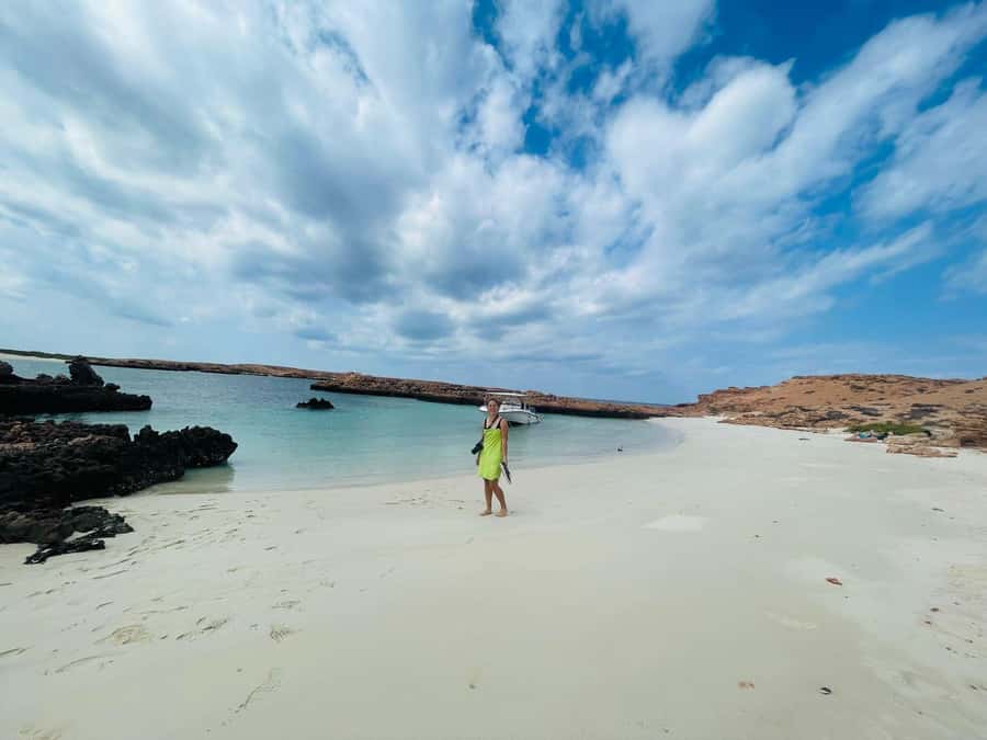 Muscat: Daymaniat Islands Snorkeling Trip with Brunch - The environmental side of the experience