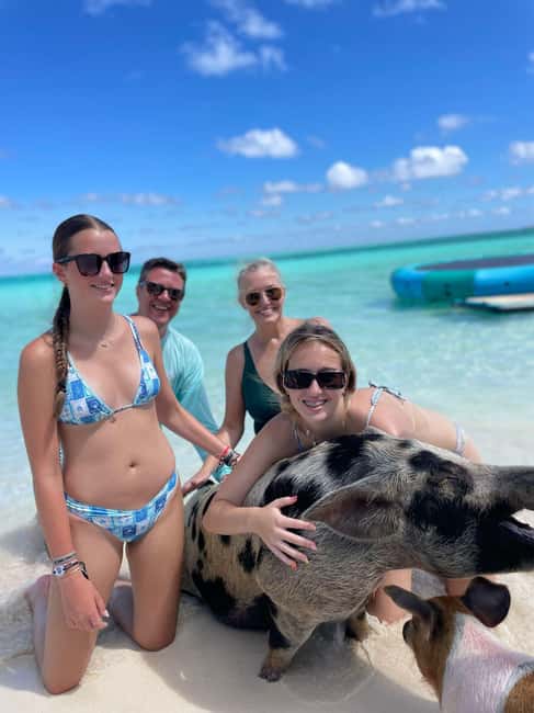Nassau: 3-Island Snorkel Tour with Pigs, Beach Club, & Lunch - Finding the right Nassau pickup point