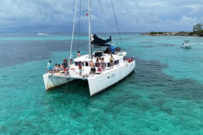 Nassau 3-stops: Snorkeling, Swimming Pigs, Turtles & Lunch - What makes this Nassau boat trip worth considering