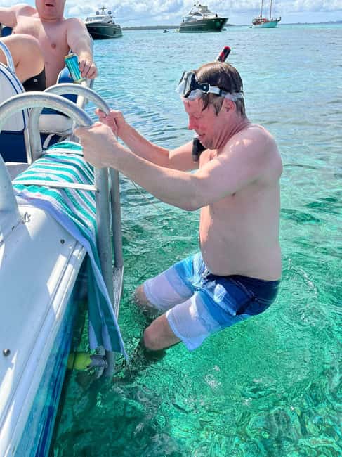 Nassau: Reef Snorkeling, Turtles, Lunch & Private Beach Club - Is the $128 price good value?
