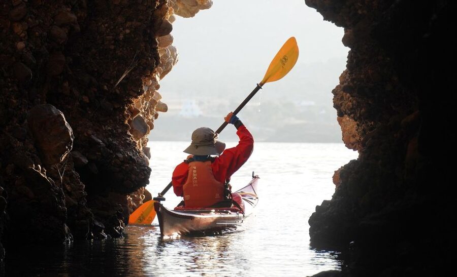 Naxos: Moutsouna Caves Sea Kayak Tour, Snorkeling & Picnic - Getting started with Manolis and the team