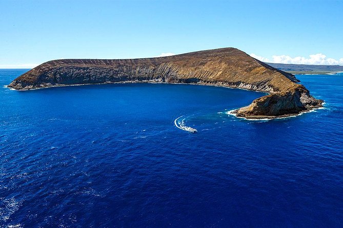 Ni'ihau and Na Pali Coast Snorkel Boat Tour - Food, drinks, and the long ride home