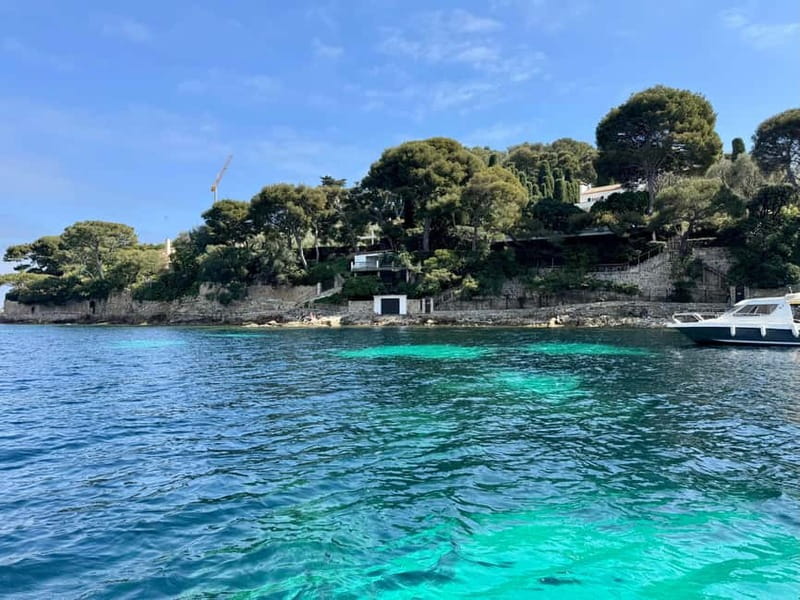 Nice: Secret Riviera Boat Tour to Mala cave with Snorkeling - Meeting the boat at Port Lympia
