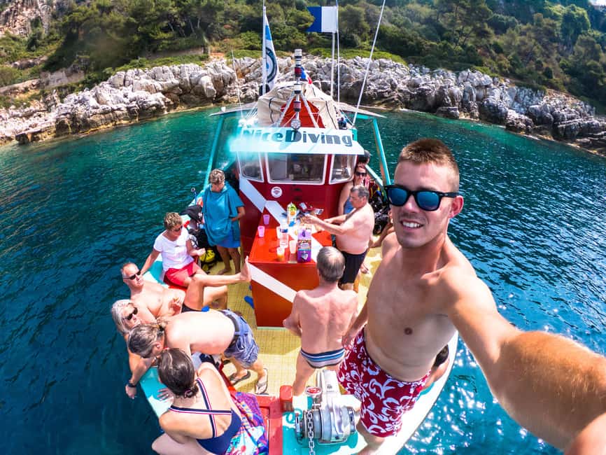 Nice : VIP sea tour with snorkeling & discover scuba - A Gentle First Scuba Session