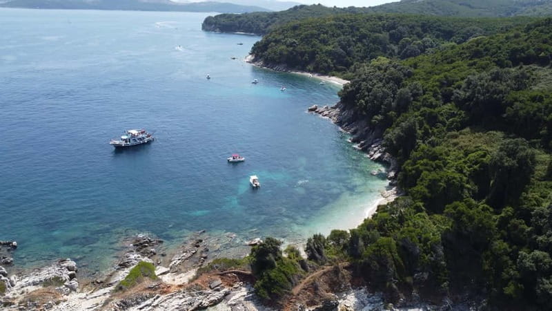 Northeast Corfu Coastal: Swim, Snorkel with lunch & drinks - Food, drinks, music, and the mood onboard