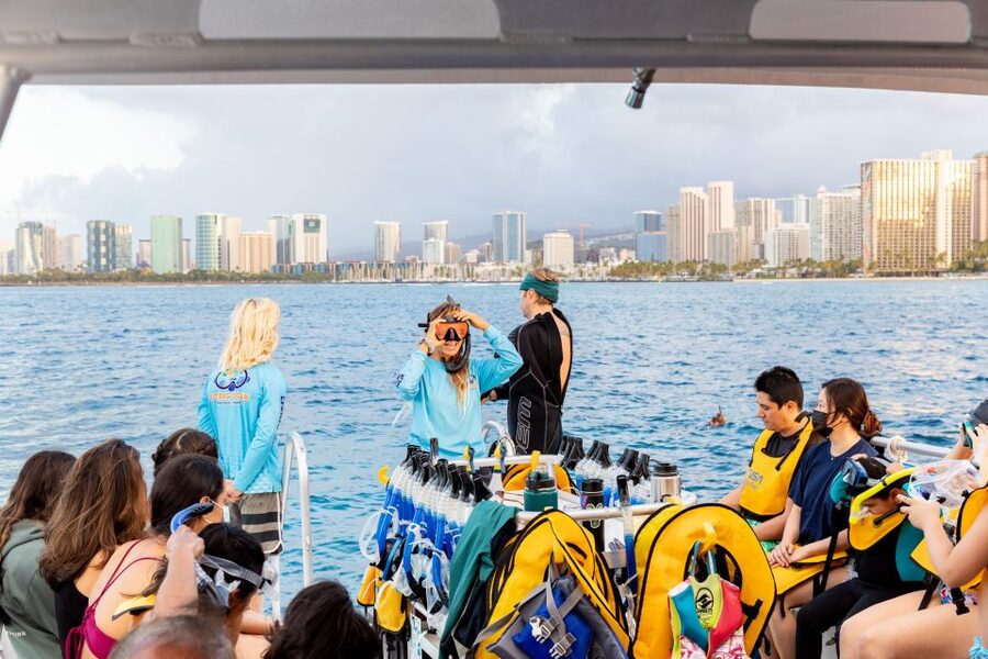 Oahu: Waikiki Turtle Canyons Cruise and Snorkel Excursion - Booking advice and cancellation flexibility