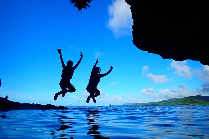 Okinawa Ishigaki Kabira Bay SUP or Canoe and Blue Cave Snorkeling - Pickup, meeting points, and what to bring