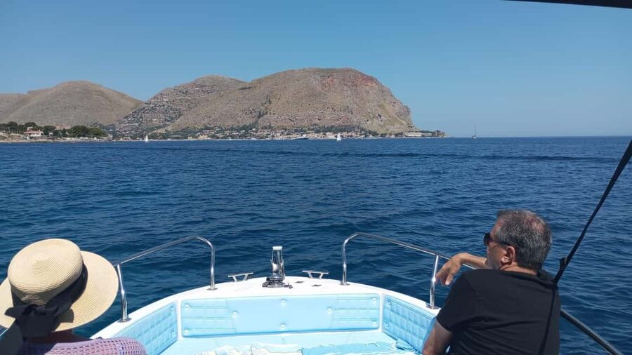 Palermo: Mondello Boat Tour con snack e snorkeling - Practical planning for a smooth four hours