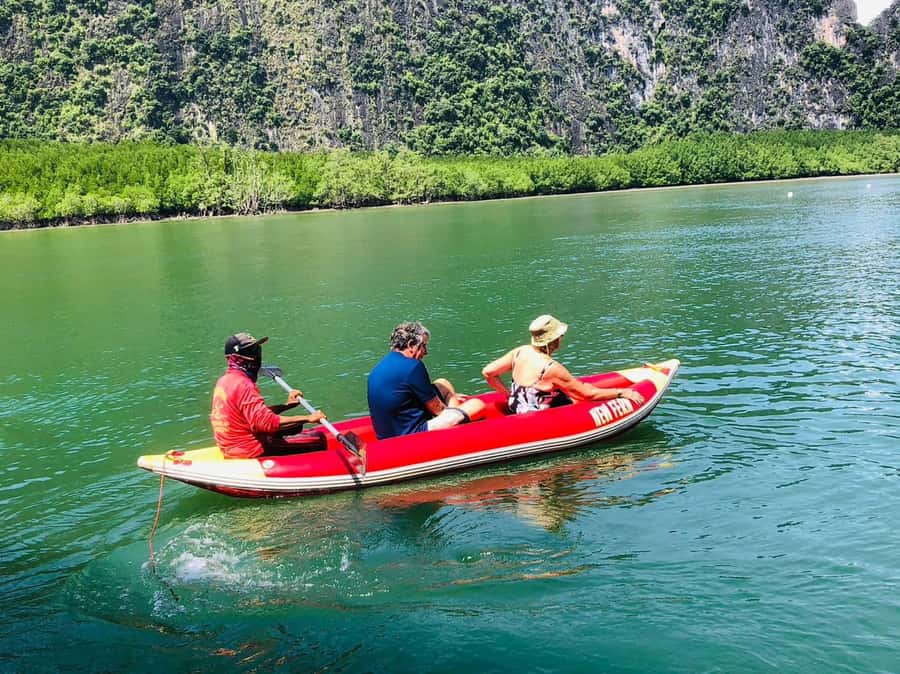 Phang Nga Bay: James Bond Island Kayak and Snorkeling Tour - Hong Island and the first limestone views