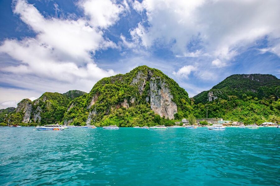Phi Phi: Half-Day Phi Phi Snorkeling Trip by Longtail Boat - What $26 really buys you