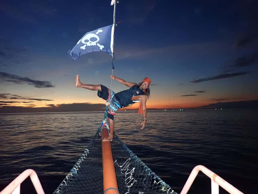 Phi Phi: Pirate Boat with Snorkeling, Kayaking, and Party - Pileh Lagoon brings the best water time