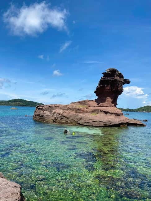 Phu Quoc: Snorkeling Island Hopping Cable Car With Lunch - Thom Island: Aquatopia, Exotica, and lunch