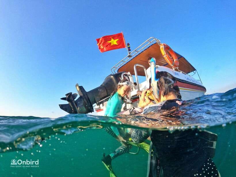 Phu Quoc: Speed Boat Tour 4 Islands - 2 Reefs Snorkeling - A fruit break instead of a formal lunch