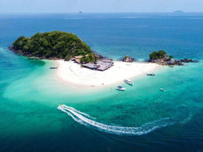 Phuket: 3 Khai Islands Snorkeling Tour