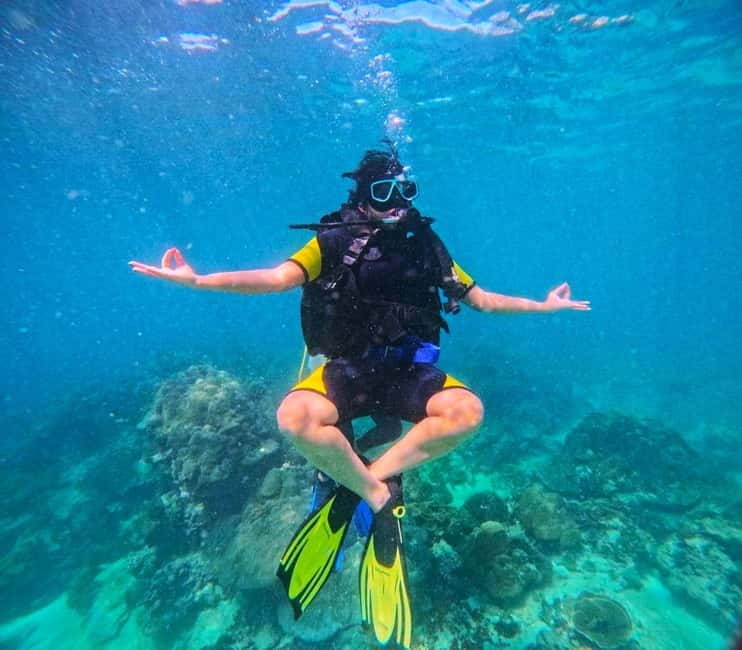 Phuket: 3 Khai Islands Speedboat Tour- Snorkeling & Relaxing - Khai Nok: the easy first taste of island water