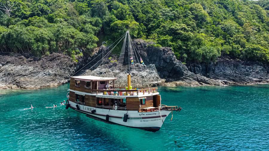 Phuket: Escape the crowds on relaxing boat (Snorkelling) - What the $122 price really buys