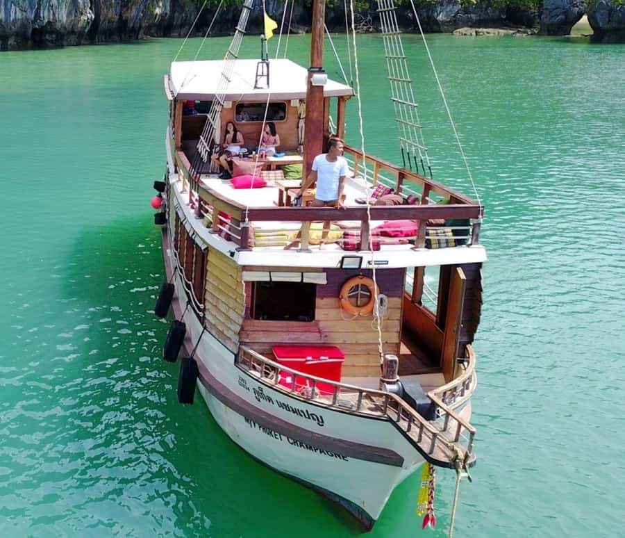 Phuket: Escape the crowds on relaxing boat (Snorkelling) - Pickup from Phuket’s main beach areas