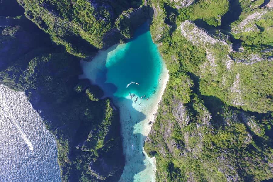 Phuket/Khao Lak: Snorkeling Trip to Phi Phi & Bamboo Islands - What the pace feels like