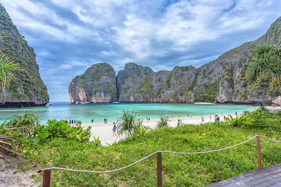Phuket: Relaxed Phi Phi & Khai Islands Beach Snorkeling Tour - Returning through AA Marina
