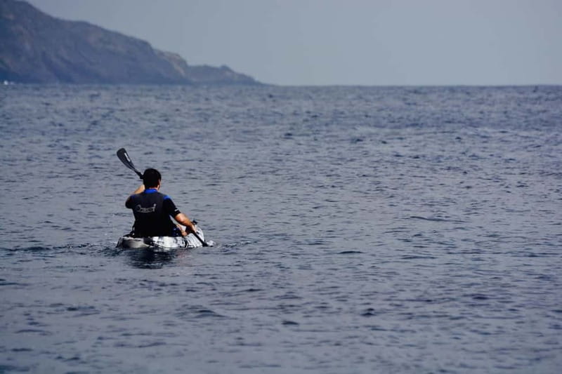 Pico island: guided kayak and snorkel tour - Starting at the Lajes do Pico harbour