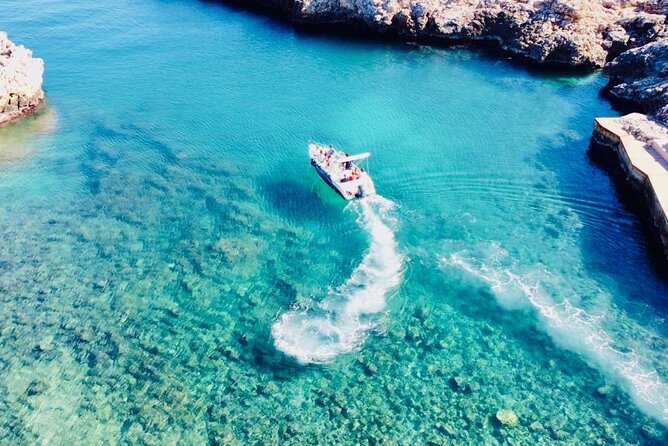 Polignano a Mare luxury boat tour, aperitif, diving and snorkeling - Cruising past every cave