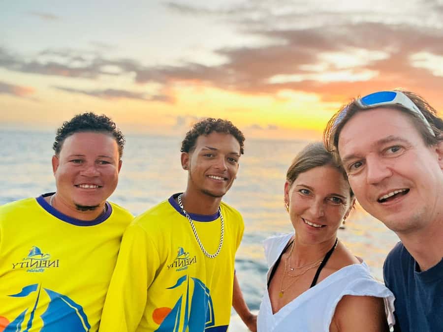 Praslin: Curieuse & St-Pierre Boat Adventure with Snorkeling - Beach time and the optional BBQ lunch