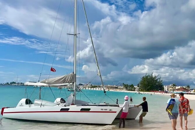 Private catamaran sail & snorkel - Who should book this charter?