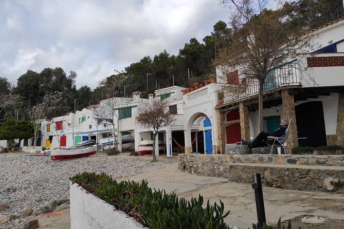 Private Costa Brava Hike and Snorkel from Barcelona with Lunch - The guide makes the difference