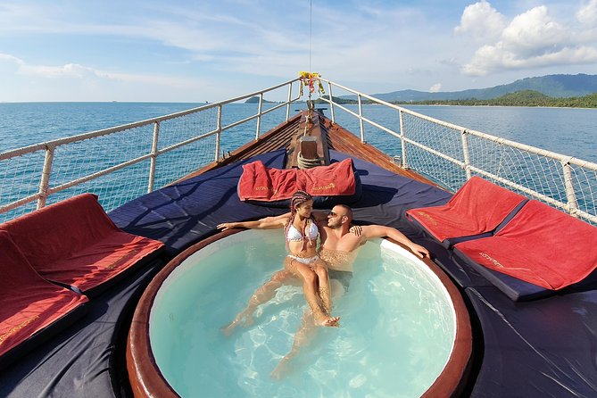 Private Half-Day Red Dragon Yacht for Snorkeling Koh Tan & Visit Pig Island - Pig Island and its free-roaming residents