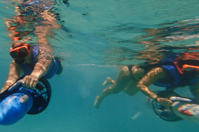 Private Snorkeling and Boat Riding Experience in Aruba - A private ride along Aruba’s northwest coast