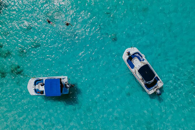 Private Snorkeling and Boat Riding Experience in Aruba - The underwater scooter deserves a careful note
