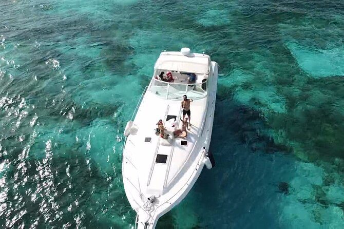 Private Yacht 46ft Sea Ray Snorkel up to 15 pax 23P2 - The crew and service