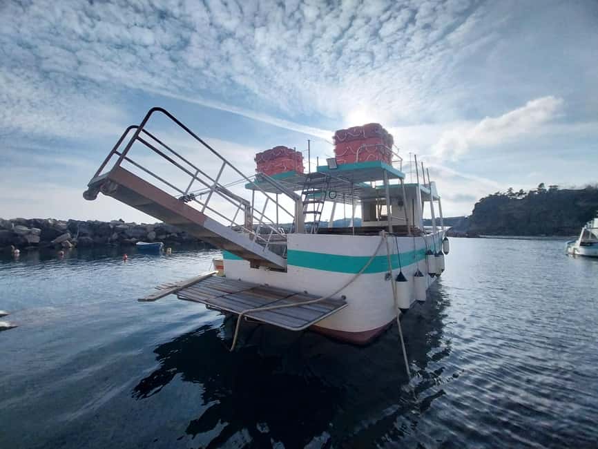 Procida: Sea View Boat Tour with Snorkeling - Why Seeing Procida From a Boat Makes Sense
